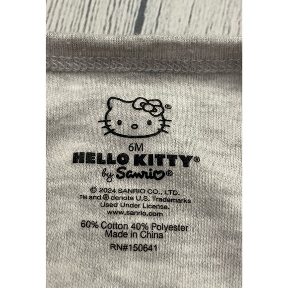 Four Hello Kitty Baby Girl Onesies Bodysuits, Size 0-6 months - Picture 9 of 11